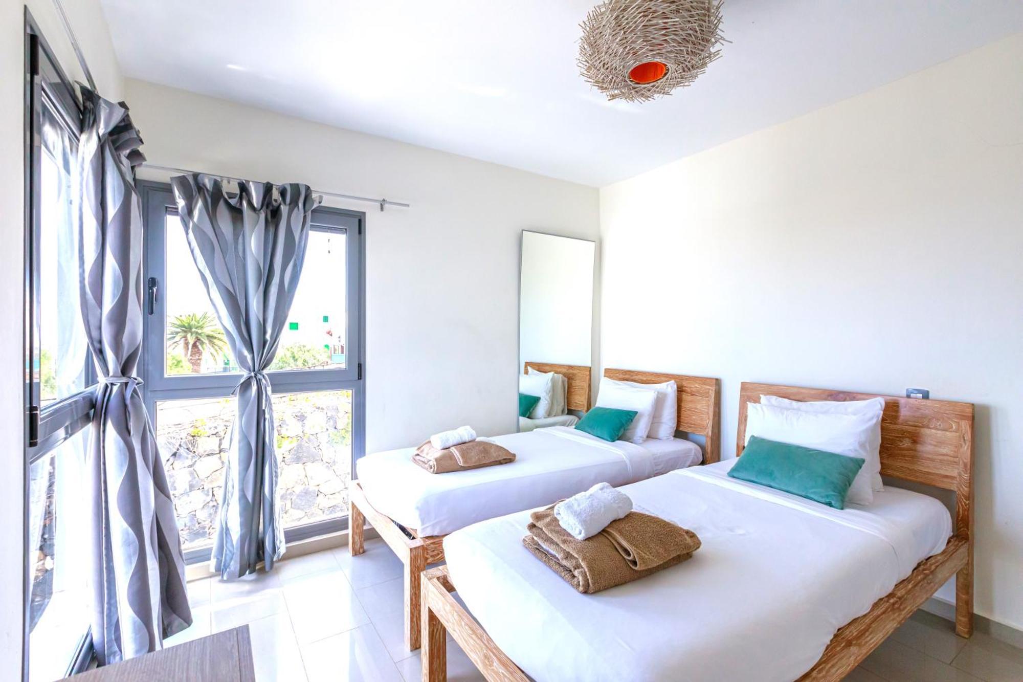 Luxus Villa Mit 5 Schlafzimmern, Heated Pool, Ps4, Fitnessraum Tabayesco Exteriör bild